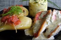 Filets de rouget barbet anisé, fenouil à la tomate, et écrasée de pommes de terre à la pistache