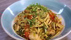 Nouilles sautées au poulet