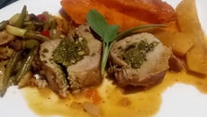 Filet mignon farci au pesto à l'ail des ours