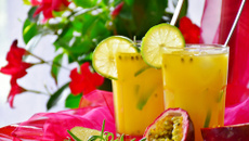 Rhum arrangé à la mangue et au fruit de la passion