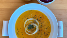 Soupe au potiron et aux oignons