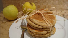 Pancakes farine d'épeautre et pommes