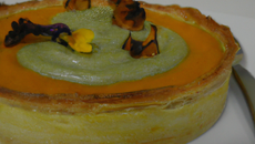 Tarte fine aux légumes, espuma de Fourme d'Ambert