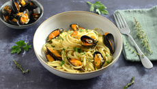 Linguine aux moules et au vin blanc