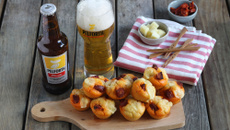 Muffins au chorizo, ail et fromage de brebis