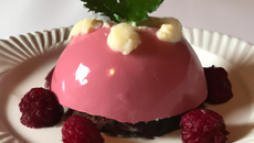 Bombe de Noël à la framboise