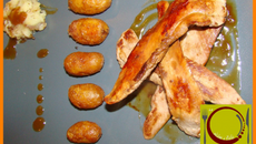 Aiguillettes de canard sauce au miel-pain d'épice et pommes grenailles