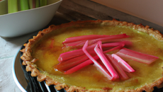 Tarte à la rhubarbe et son flan