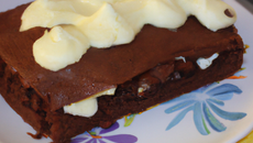 Gâteau au chocolat et sa crème anglaise