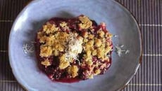 Crumble fruits de saison-coco