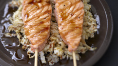 Plancha de Saumon écossais Label Rouge caramélisé, croquant de chou chinois