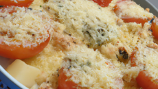Crumble à la tomate et mozzarella