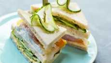 Club sandwich aux Concombre de France et haddock