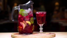 Sangria aux fruits rouges
