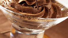 Mousse au chocolat à la Chantilly