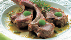 Agneau grillé à l'estragon