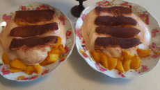 Tiramisu aux pêches et au vin moelleux