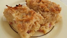 Clafoutis pomme paille aux groseilles