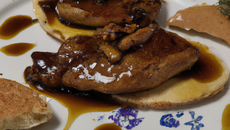 Escalopes de chevreuil au foie gras