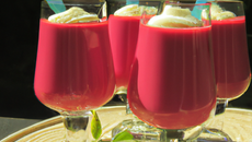 Verrines de mousse aux fruits rouges