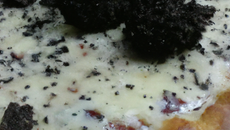Pizza à la truffe noire