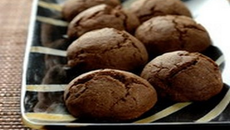 Biscuits fourrés au chocolat noir intense