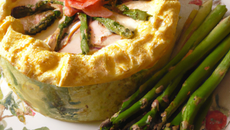 Charlotte d'asperges vertes maison
