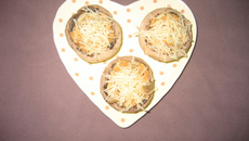 Saint-Valentin : Champignons farcis aux aubergines et tomates