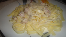 Tagliatelle à la carbonara traditionnelle