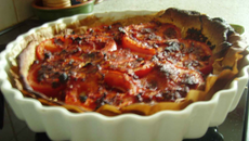 Tarte à la moutarde et tomates