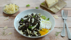 Salade de lentilles à l'œuf poché