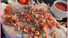 Raie aux fraises sucrée-salée