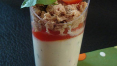 Verrine apéritive à la faisselle et au thon