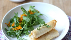 Roulés croustillants au poulet, moutarde et potimarron