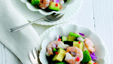 Ceviche d'avocat Hass et de crevettes