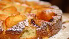 Quatre-quarts aux pommes rapide