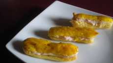Mini éclairs salés crémeux au saumon fumé