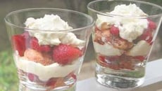 Tiramisu de fraises au sirop de Banyuls balsamique