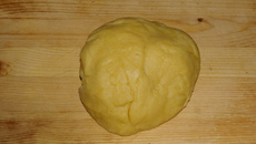 Pâte sucrée miel-éclat de noisette