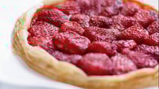 Tarte gourmande aux fraises et poudre d'amande