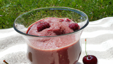 Smoothie d'été aux cerises