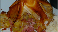 Brick courgette, bacon et sauce au fromage blanc