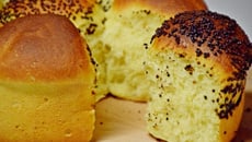 Brioche extra moelleuse à la ricotta et perles de chocolat