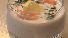 Verrines panna cotta de saumon fumé et aneth