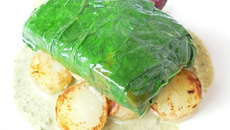 Saumon à l'oseille en habit vert