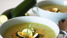 Soupe aux courgettes