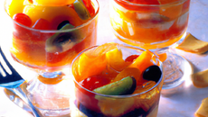 Verrine de fruits à la faisselle