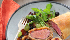 Magret de canard en feuilles de brick façon pastilla