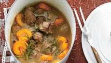 Médaillons de dinde à la gueuze et aux abricots