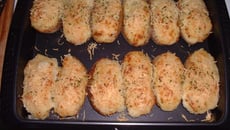 Pommes de terre farcies simples et délicieuses